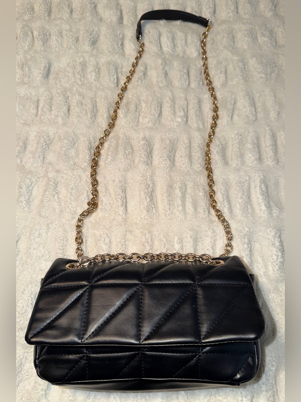 Quilted Black Leather Crossbody Bag with Gold Chain